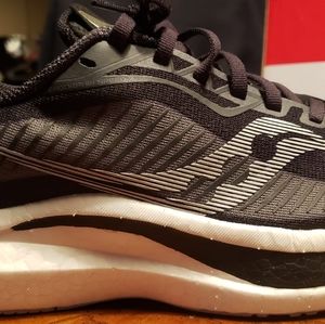 Saucony Women's Endorphin Speed 2